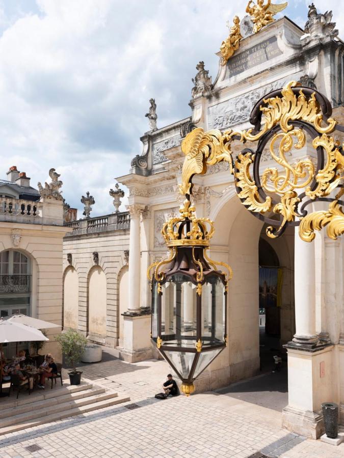 Sur La Place Stanislas Nancy Exterior photo